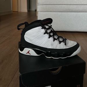 Jordan Space Jam 9’s